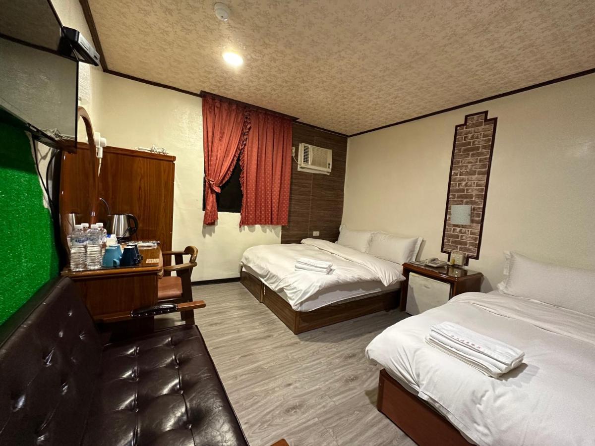 Ming Ren Hotspring Hotel 礁渓郷 エクステリア 写真