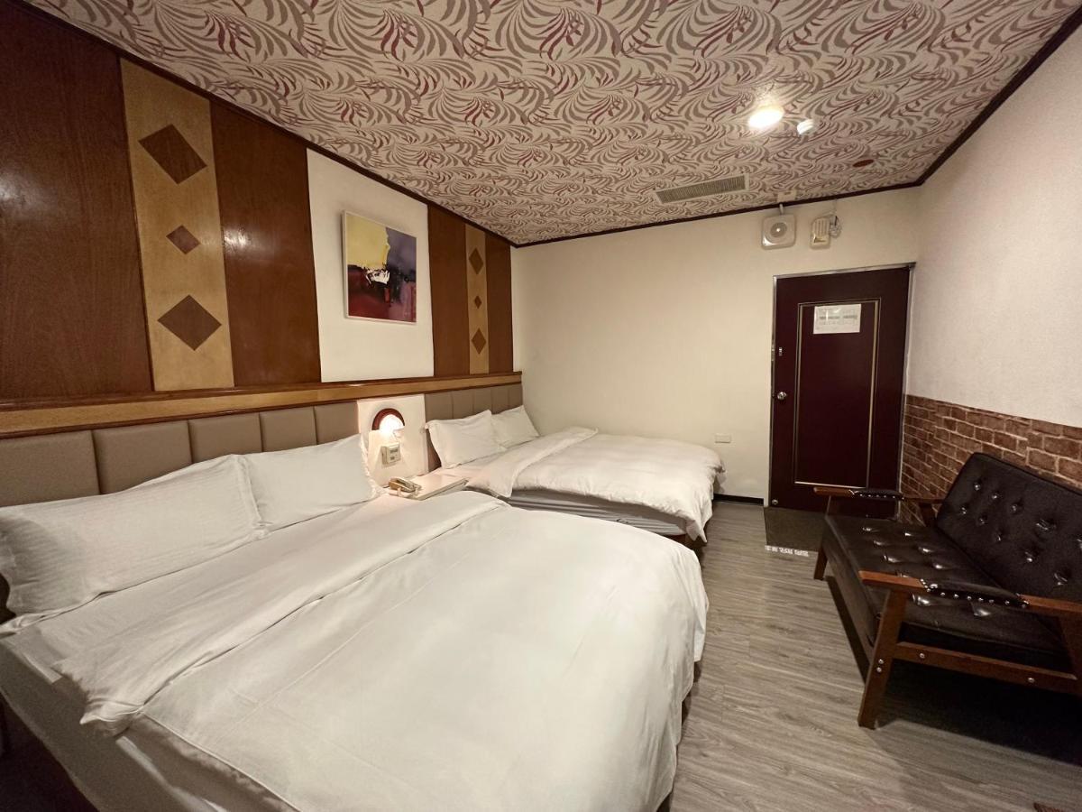 Ming Ren Hotspring Hotel 礁渓郷 エクステリア 写真